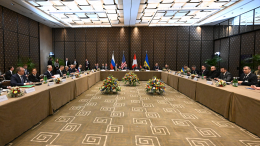 Переговоры в Женеве прошли в двустороннем и трехстороннем форматах