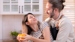 Ловушка опеки: как распознать скрытого тирана в начале отношений