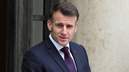 «Полная чушь»: Макрон о свободе слова в интернете