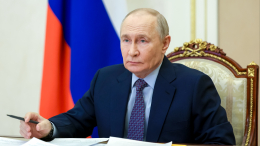 Путин обсудил с правительством строительство и ремонт медобъектов в регионах