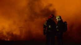 Резервуар Великолукской нефтебазы загорелся после атаки беспилотников ВСУ