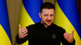 «Уберите детей от экранов»: Зеленский выругался во время интервью британскому журналисту