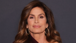 Синди Кроуфорд исполнилось 60 лет: как супермодель сохраняет молодость