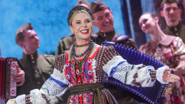 Без SНАМАN и Чеботиной: кому из современных артистов можно доверить песни из советского кино