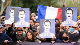 Тысячи людей вышли на марш в Лионе после убийства ультраправого активиста