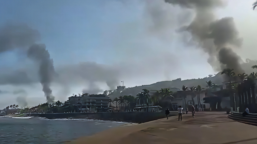 В Мексике начались беспорядки после сообщений о гибели главаря наркокартеля