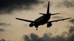 Самолет из Владивостока в Хабаровск совершил экстренную посадку