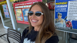 «Лицо один в один»: Рита Дакота сравнила себя с женой Джейсона Стетхема