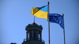 Захарова: Лондон и Париж заигрывают с Киевом ядерным вопросом