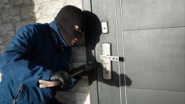 Беспокоитесь из-за кражи? Как защитить свой дом от злоумышленников