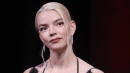 Аня Тейлор-Джой и Аль Пачино провели вечер в закрытом клубе