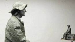 Памятник Алексею Балабанову откроют в Екатеринбурге 18 мая 2026 года