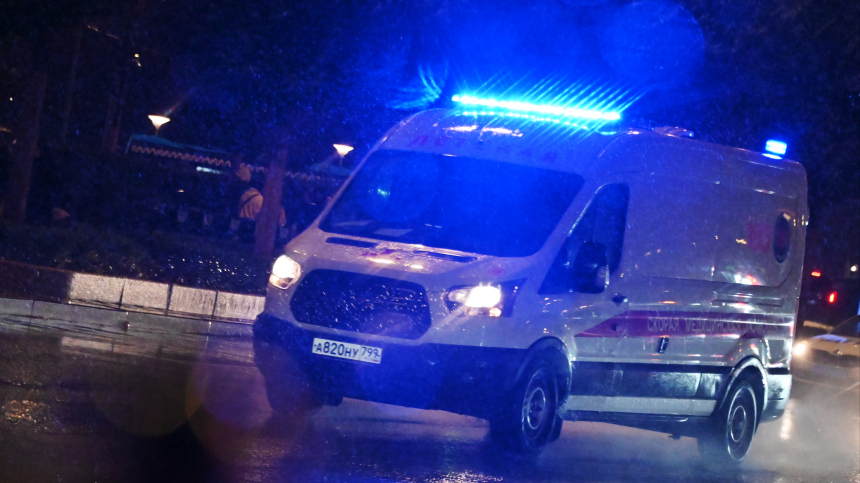 Одиннадцатилетний мальчик выпал с девятого этажа в Махачкале и выжил