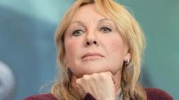 Зачем скрывать: как актриса Елена Яковлева относится к пластике