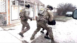 ФСБ показала кадры задержания агента киевского режима в Запорожской области