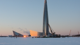 Девять рыбаков отрезало от берега на льдине в Финском заливе