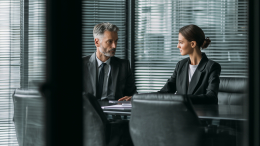 Эмоции — не помощник: как психологически подготовиться к беседе о повышении зарплаты