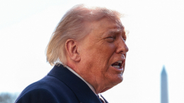 WSJ: призыв Трампа к смене власти в Иране несет серьезные риски