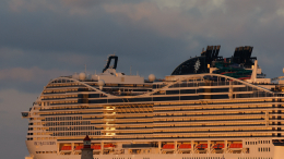 Российские туристы застряли на круизных лайнерах в Персидском заливе