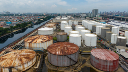 Нефть выросла в цене на фоне ударов США и Израиля по Ирану