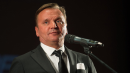 «Мы не прятали голову в песок»: Сапронов о народной любви к «Ландышам»