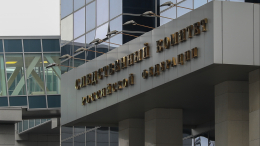 СК возбудил уголовное дело после сюжета Пятого канала о незаконной пристройке в ЖК