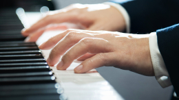 Бессмертные ноты Чайковского: почему не утихает любовь к классической музыке