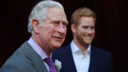 «Последняя оливковая ветвь»: король Карл сделает шаг к примирению с принцем Гарри
