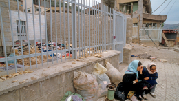 Невинные жертвы: тысячи человек вышли проститься с погибшими в Минабе школьницами