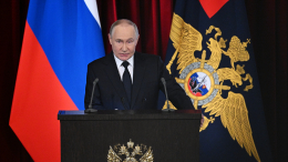 Путин призвал жестко пресекать русофобию и ксенофобию