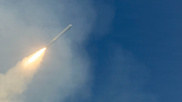 США показали видео уничтожения иранского корабля