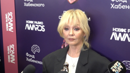 «Не паникеры»: младший сын певицы Валерии с семьей не собирается покидать Дубай