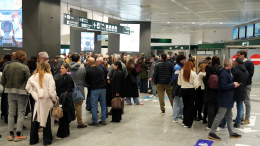 Аэропорт Дубая призвал пассажиров не приезжать без подтвержденного рейса