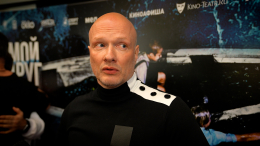 «Сваливаю на жену»: Панфилов о статусе многодетного отца