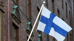 Песков назвал возможное снятие Финляндией запрета на размещение ЯО эскалацией