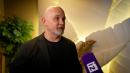 «Уже хирурги посылают»: Шуров о зависимости от «улучшайзинга»