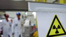 «Не хотят»: аналитик Фарандж о возможности создания ядерной бомбы Ираном