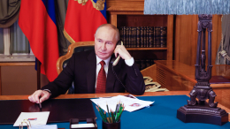 Путин провел телефонный разговор с президентом Ирана Пезешкианом