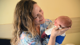 Счастье быть мамой: как Москва помогает осуществить мечту о материнстве