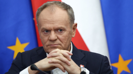 «Хаос распространяется»: Туск о возможном снятии санкций с России на фоне эскалации конфликта на Ближнем Востоке