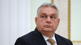 Орбан призвал снять санкции с энергосектора России