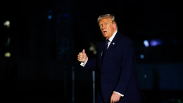 «Топить их веселее»: Трамп прокомментировал удары по иранским судам