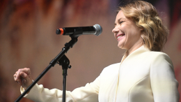 Ныряла на глубину и ходила в доспехах: Разумовская о съемках «К себе нежно»