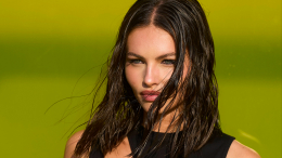 «Самая красивая девочка в мире» выходит замуж за диджея