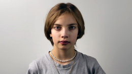 На Пятом канале акция «День добрых дел» для 14-летней Анфисы