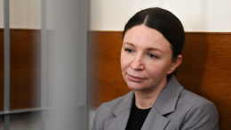 У отца Елены Блиновской отбирают имущество по решению суда