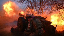 Артиллеристы уничтожили укрепления ВСУ из гаубиц Д-30. Лучшее видео из зоны СВО