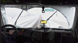 Нанесла 32 удара: дальнобойщица зарезала двух мужчин в Подмосковье