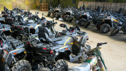 Правительство России и «Народный фронт» передали технику ростовским десантникам