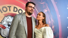 «Если хочу, сразу исполняет»: Ковальчук о Харламове